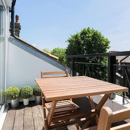 Spacious 3 Bedroom Flat With Terrace 伦敦 外观 照片