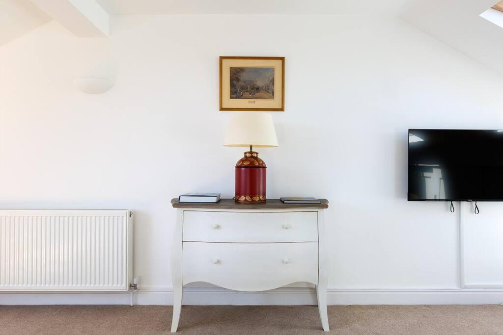 Spacious 3 Bedroom Flat With Terrace 伦敦 外观 照片